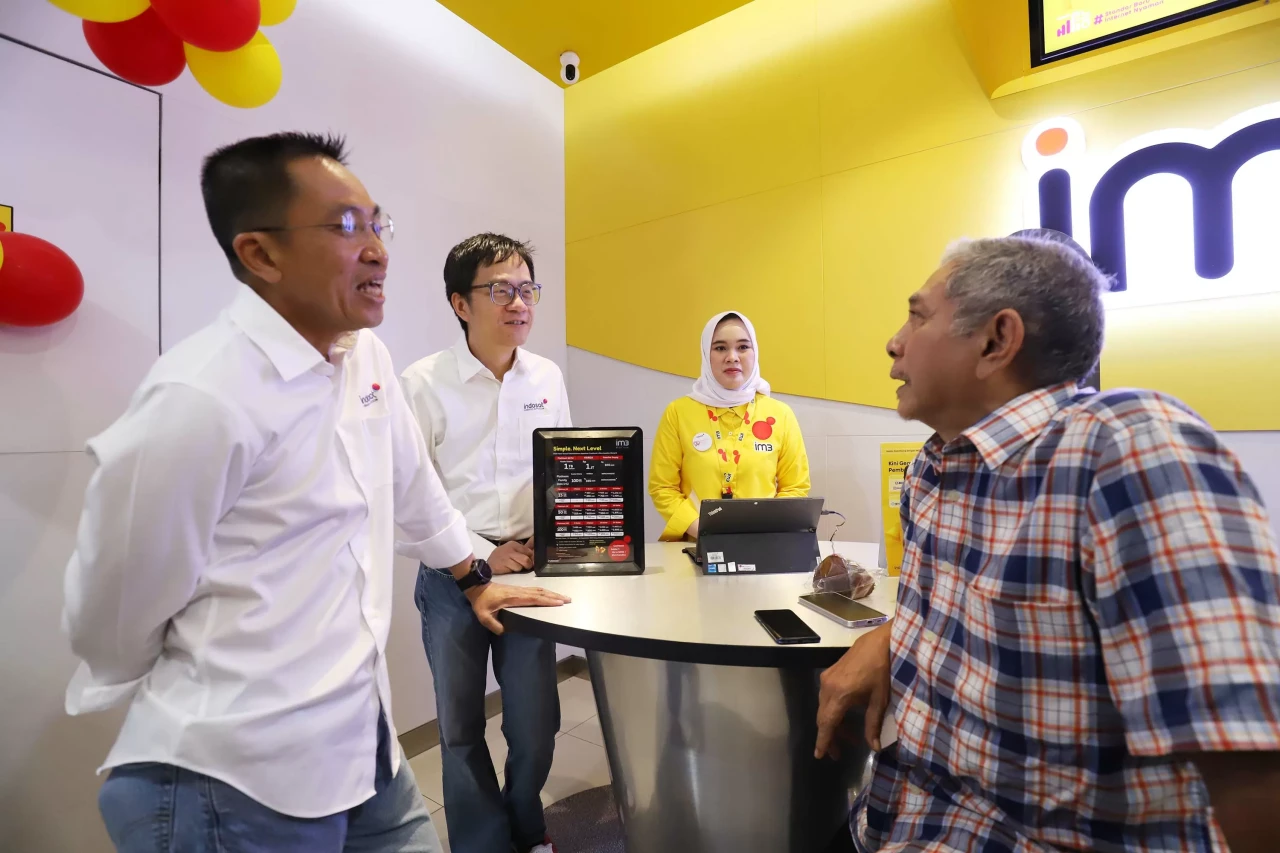 Indosat Rayakan Harpelnas...