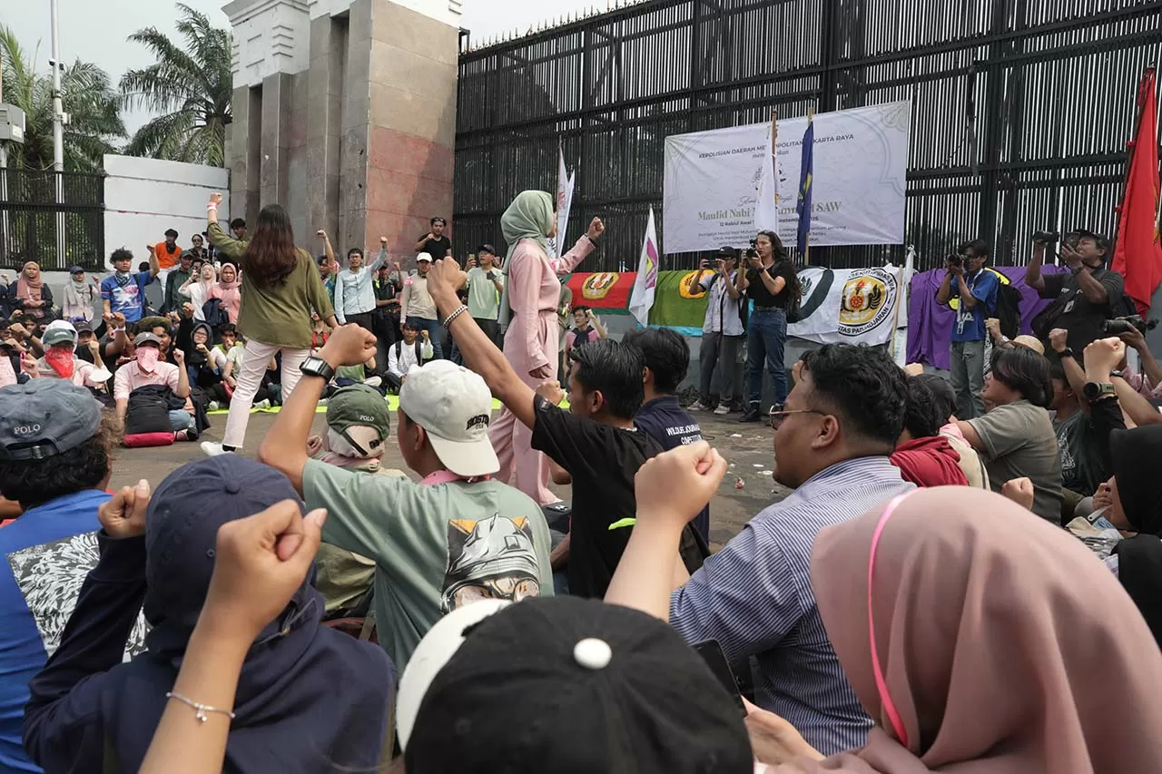 Mahasiswa dan Masyarakat...