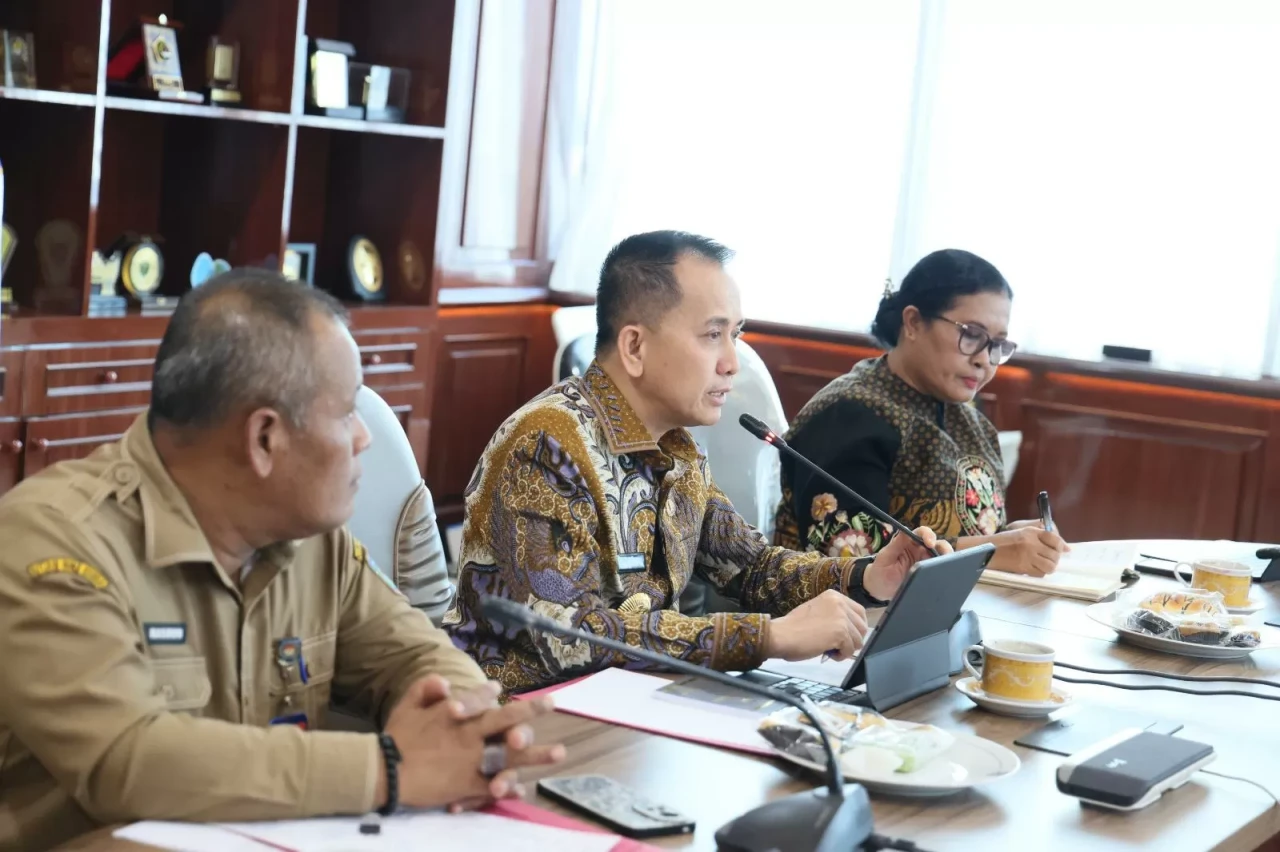 Sukseskan Program Nasional...