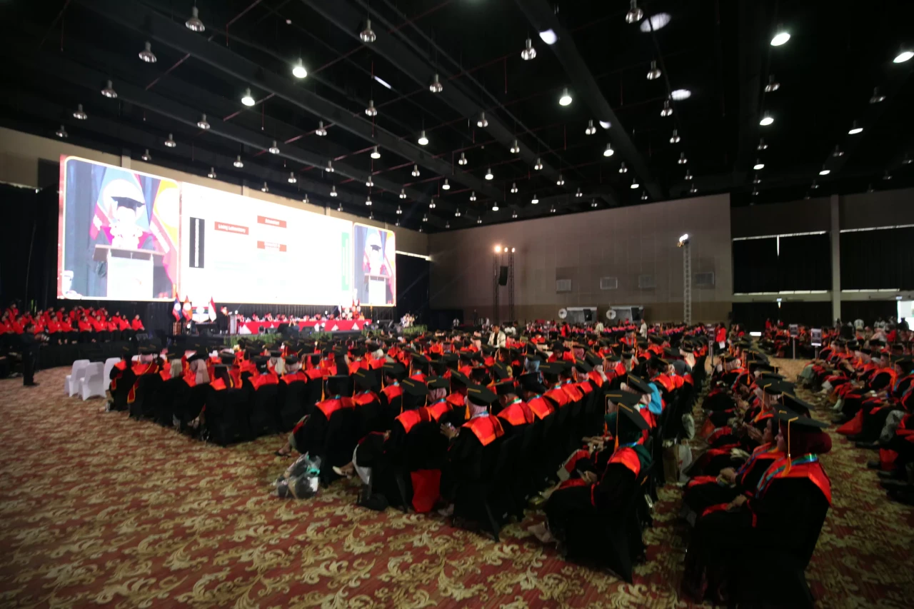 Wisuda ke-11 UPJ Usung...
