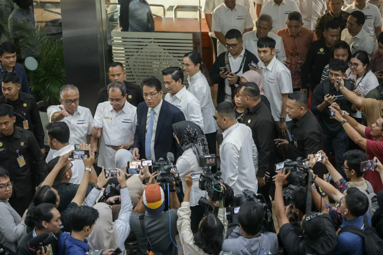 Purbaya Datangi Kemenkeu...