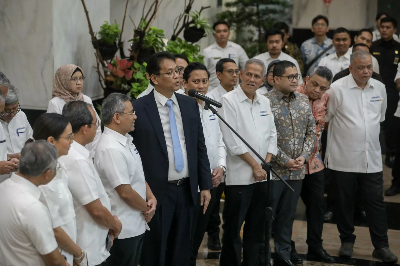 Purbaya Datangi Kemenkeu...