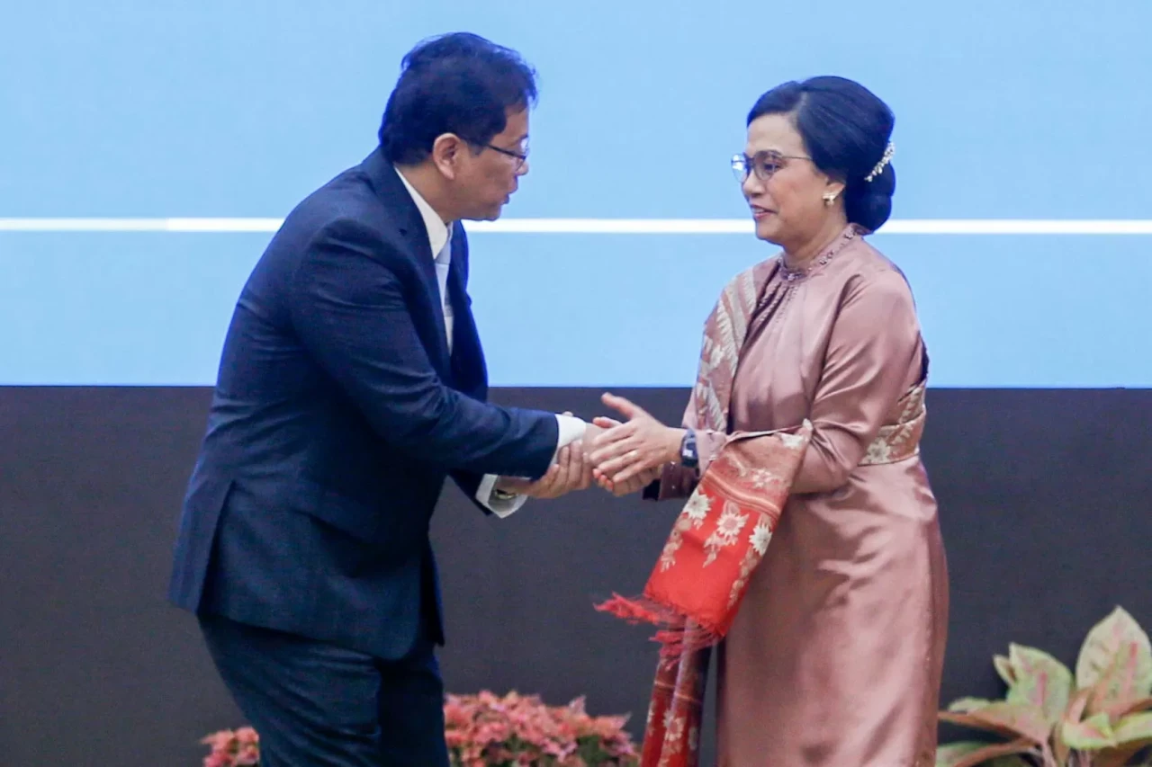 Sertijab Menteri Ekonomi,...