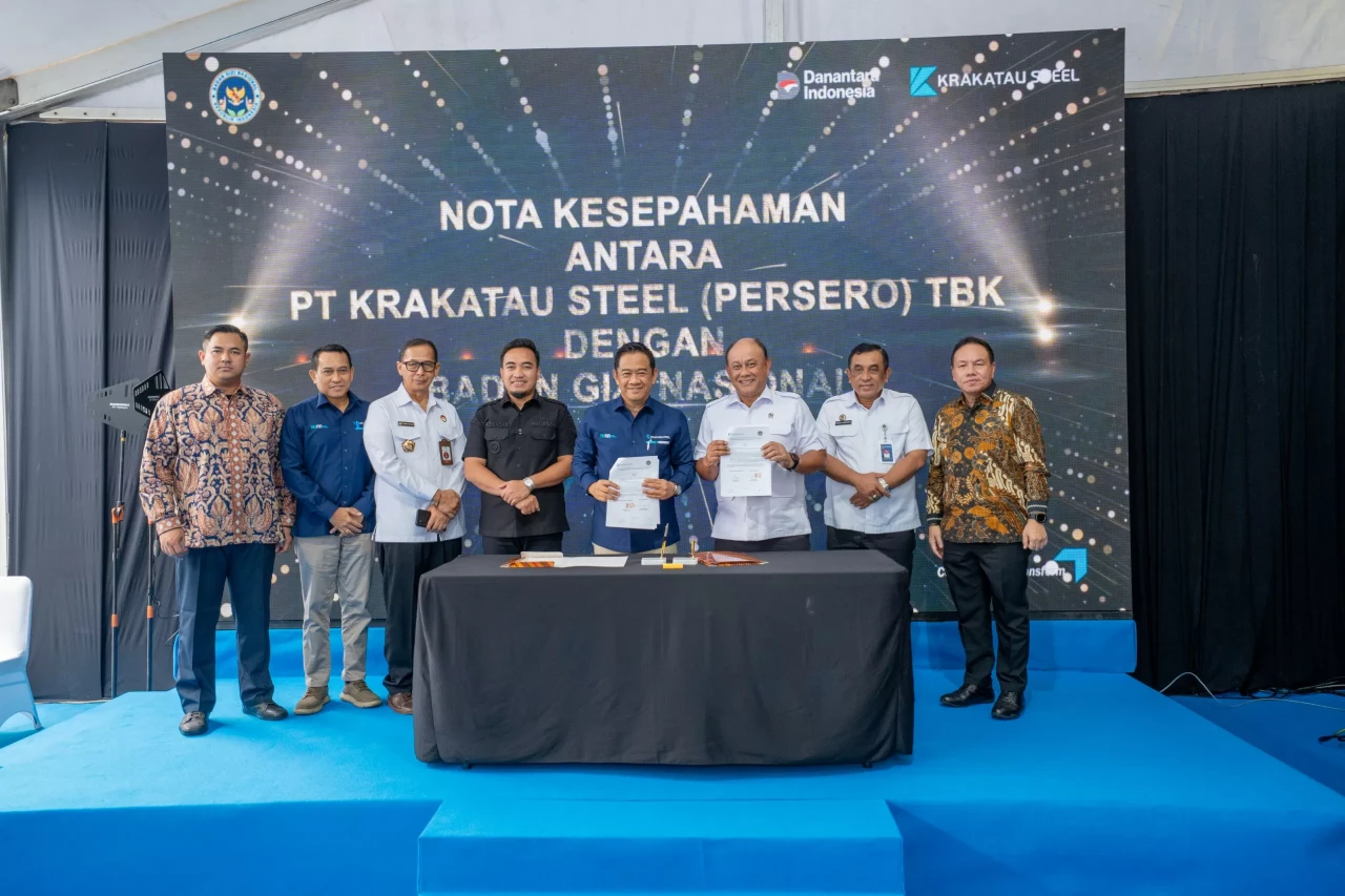 Krakatau Steel Resmikan...