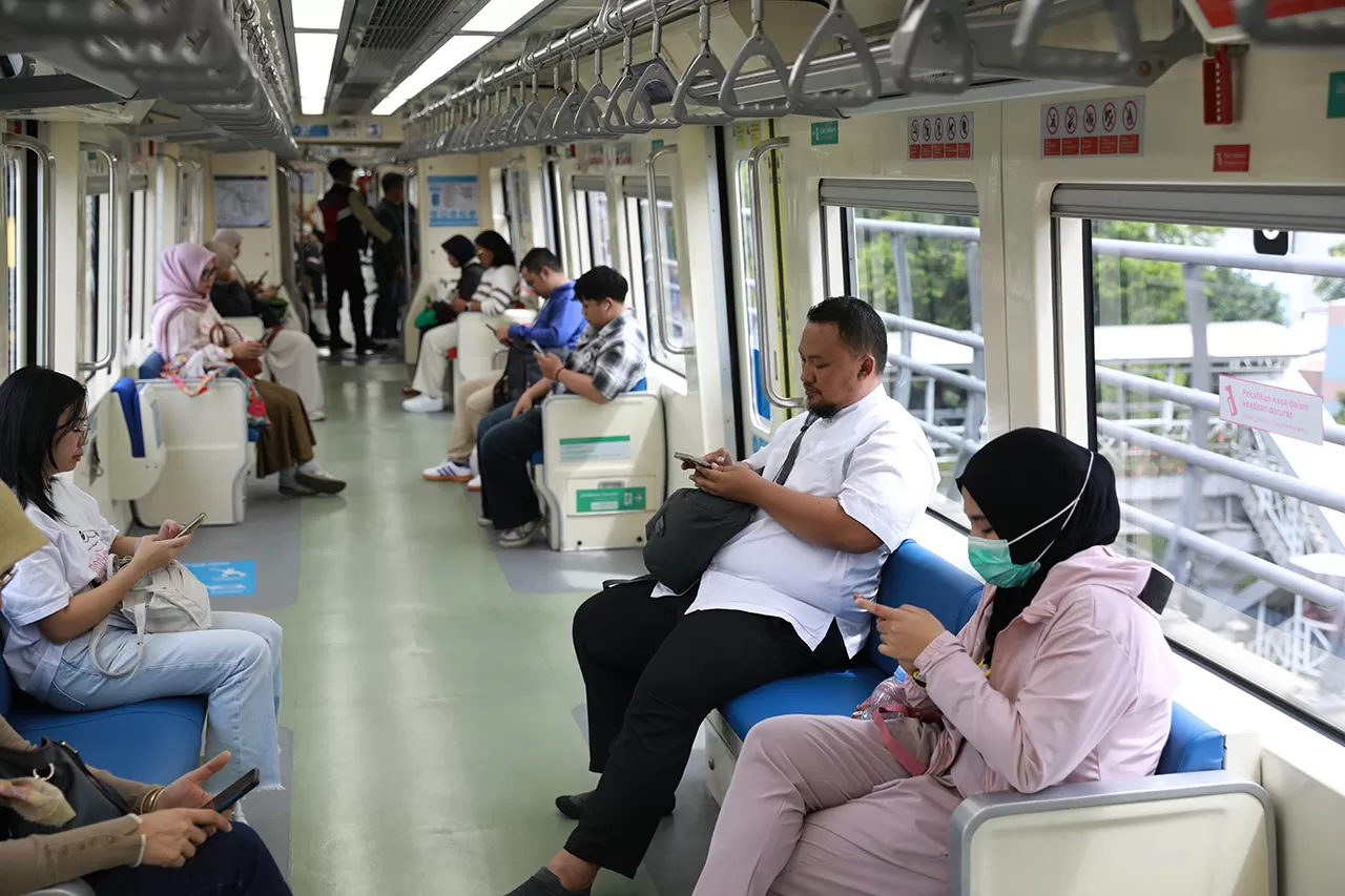 Hari Perhubungan Nasional,...