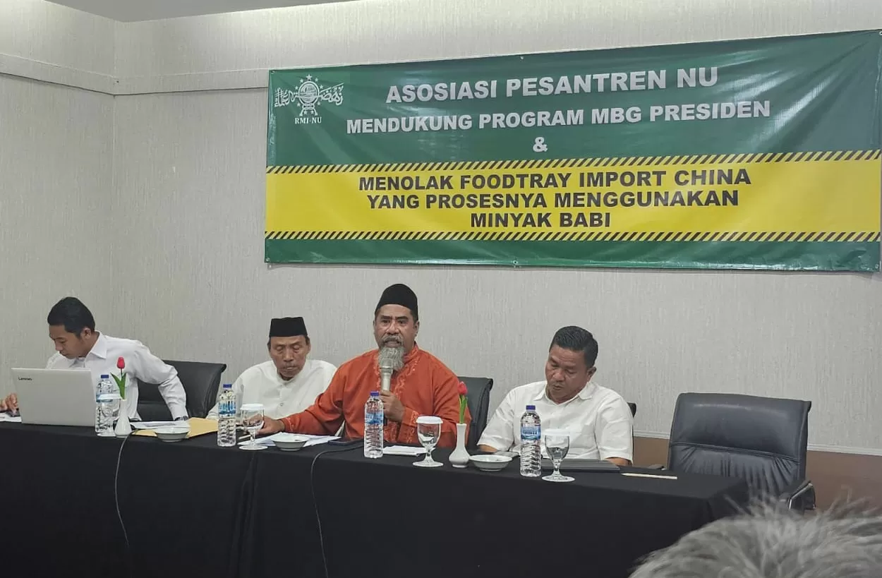 Dukung MBG, RMI-NU Tolak...