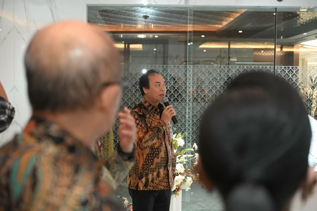 Bank Mandiri Resmikan...