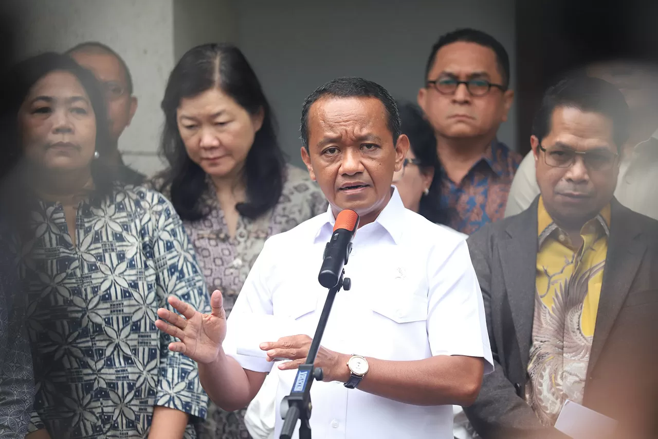 Menteri ESDM Bahlil:...