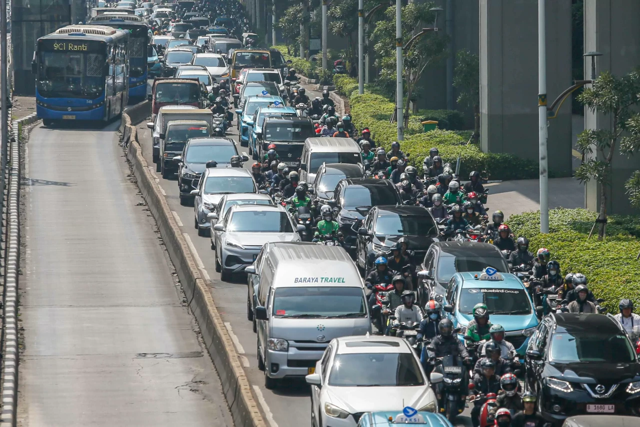 Suasana Tenang Jalan...