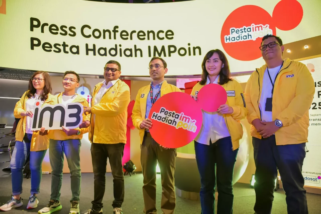 Indosat Luncurkan Program...