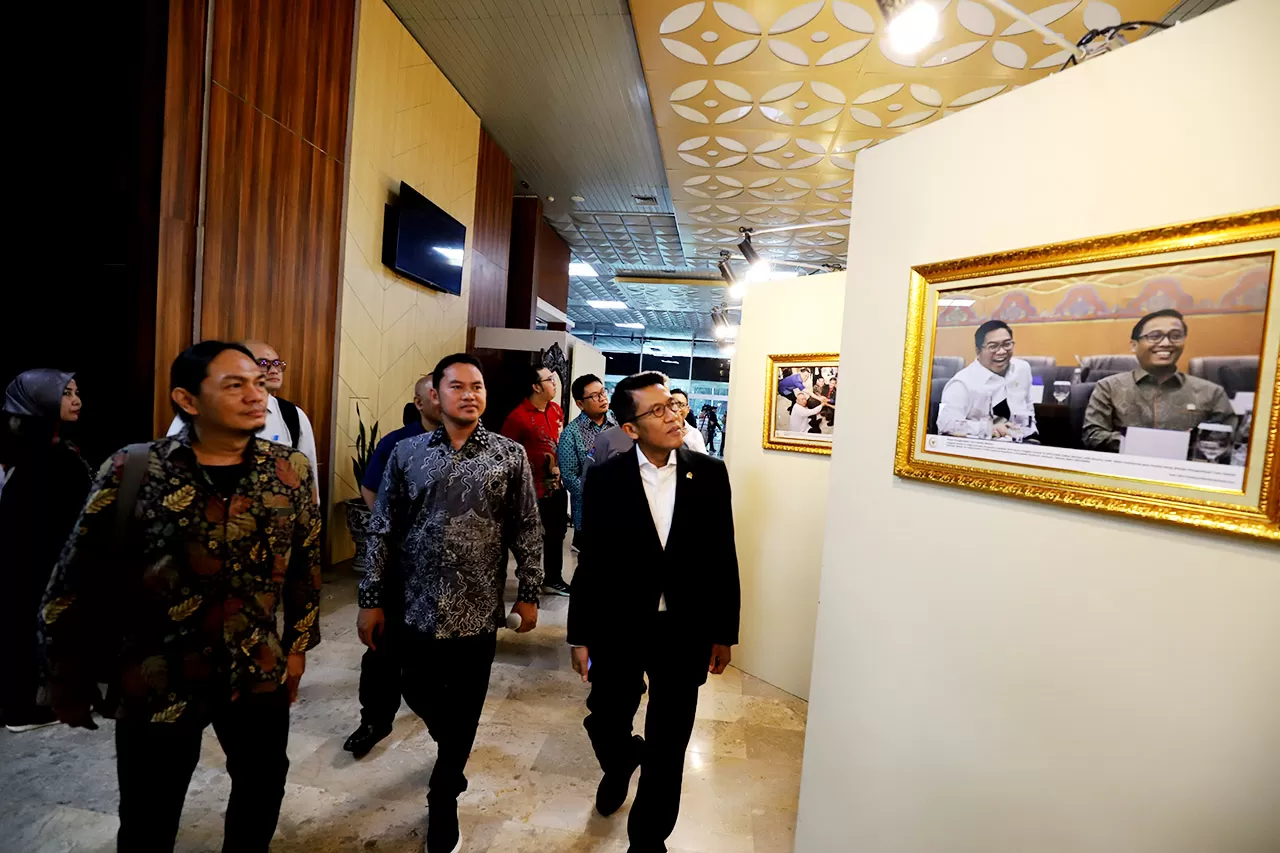 Ketua Komisi XI Mukhamad...