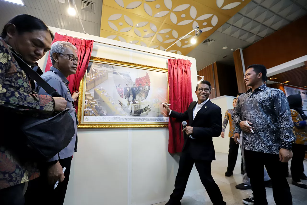 Ketua Komisi XI Mukhamad...