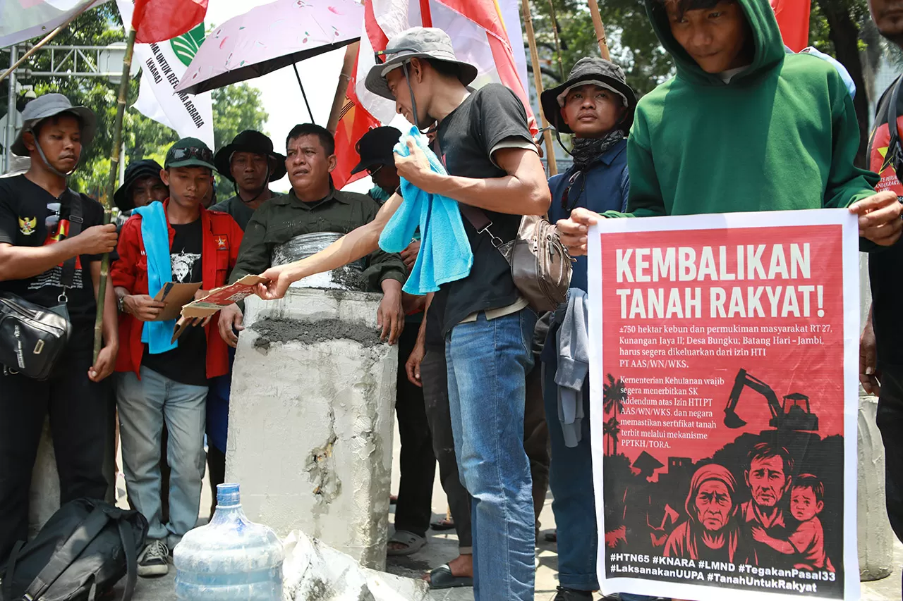 Teatrikal Cedor Tubuh...