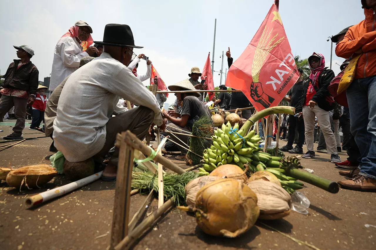 Aksi Hari Tani Nasional...