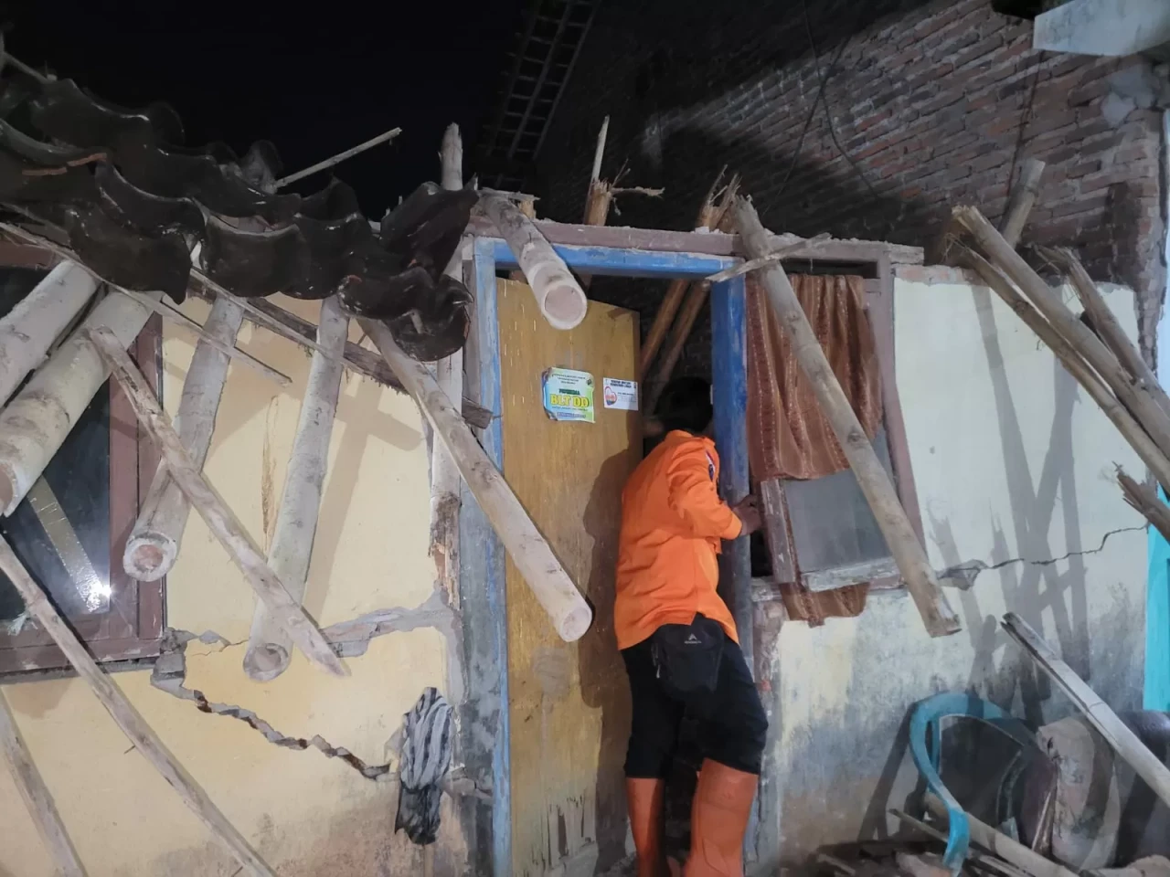 Gempa Banyuwangi-Situbondo...