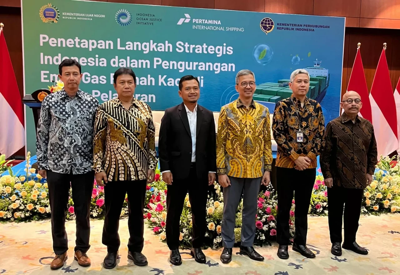 Menjaga Laut untuk Masa...