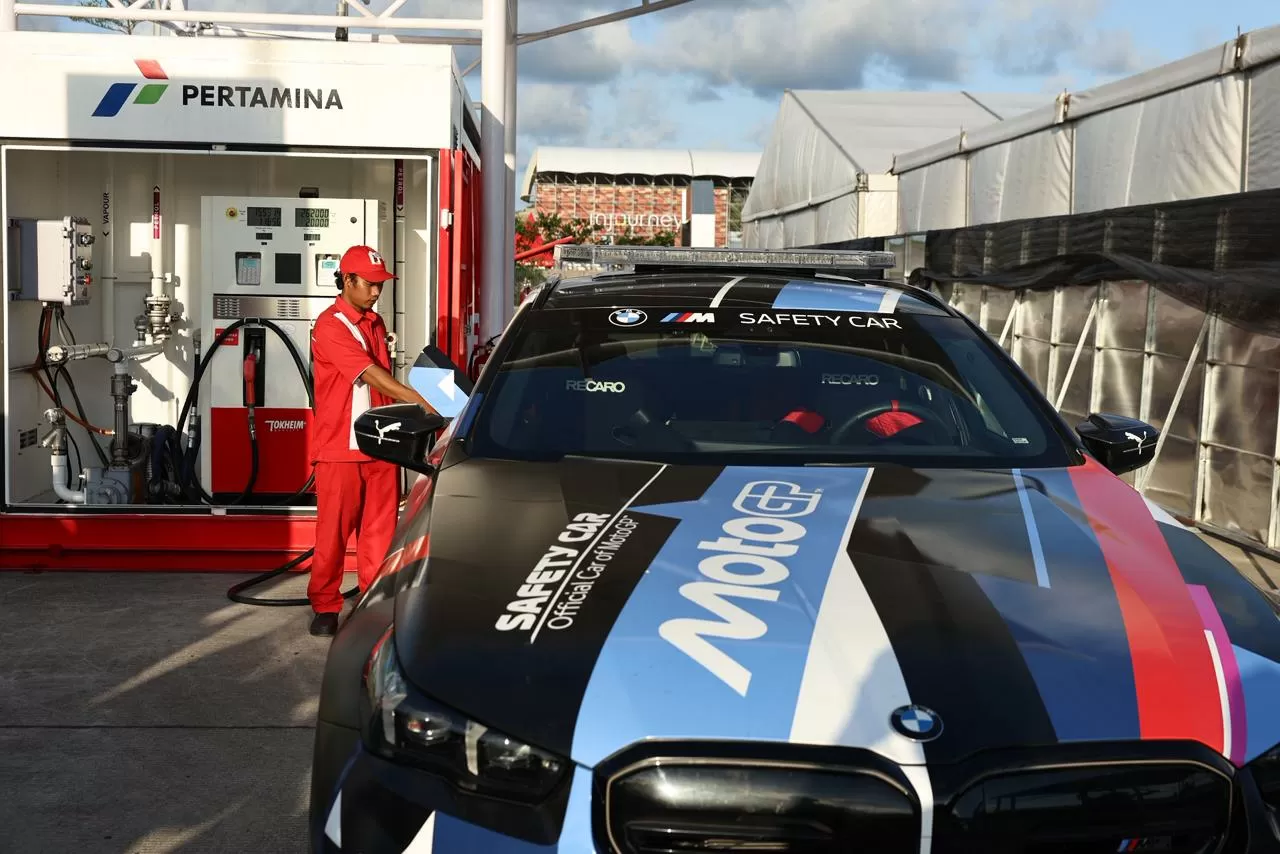 Official Safety Car...