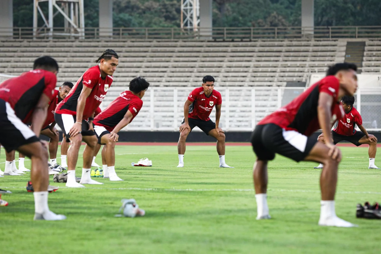 Latihan Perdana Timnas...