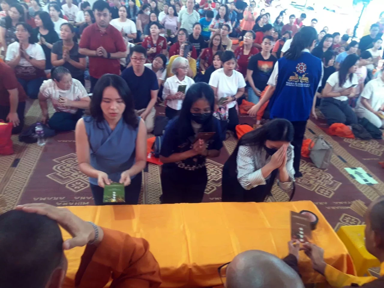 Lebih dari 6.000 Umat...