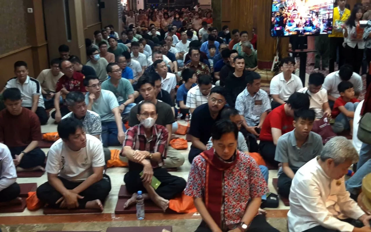 Lebih dari 6.000 Umat...