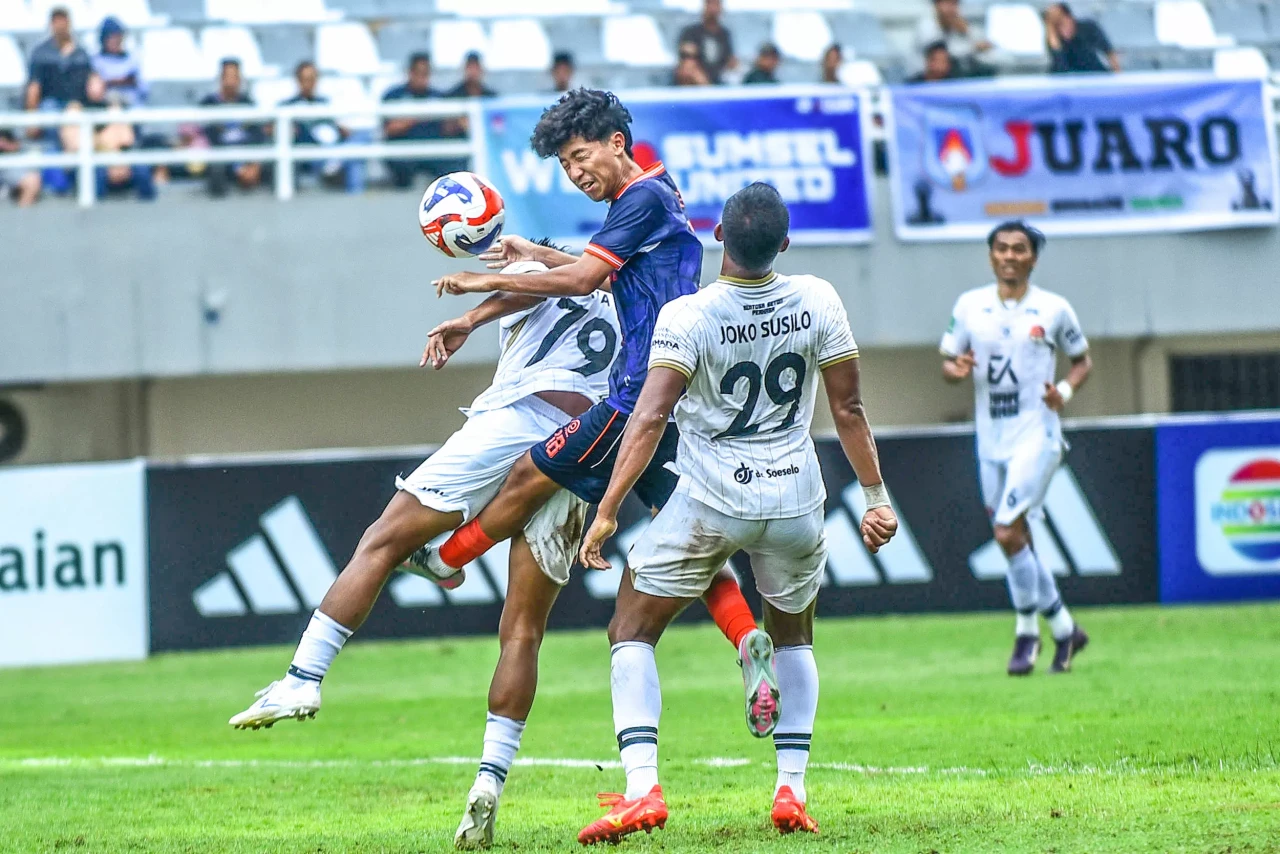 Sumsel United Bungkam...