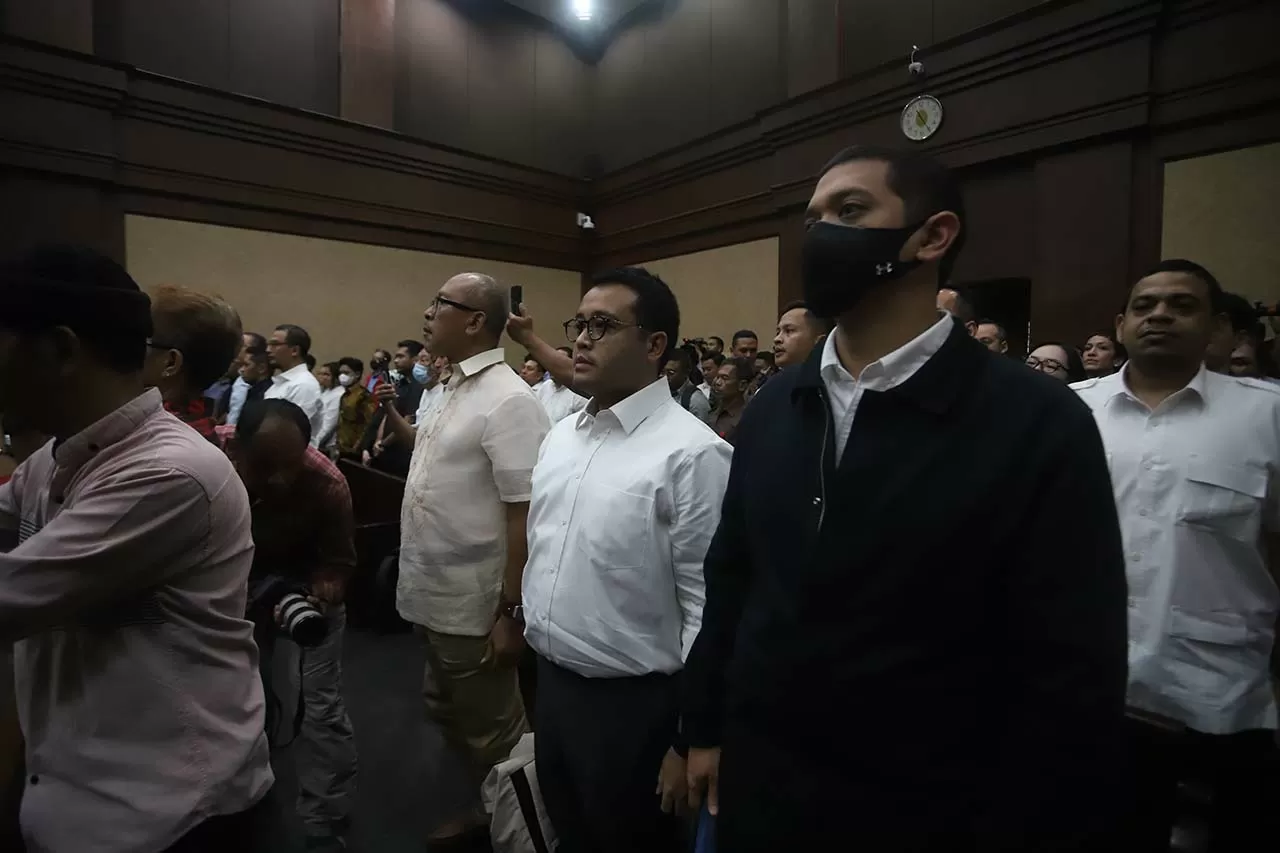Sidang Dakwaan Kasus...