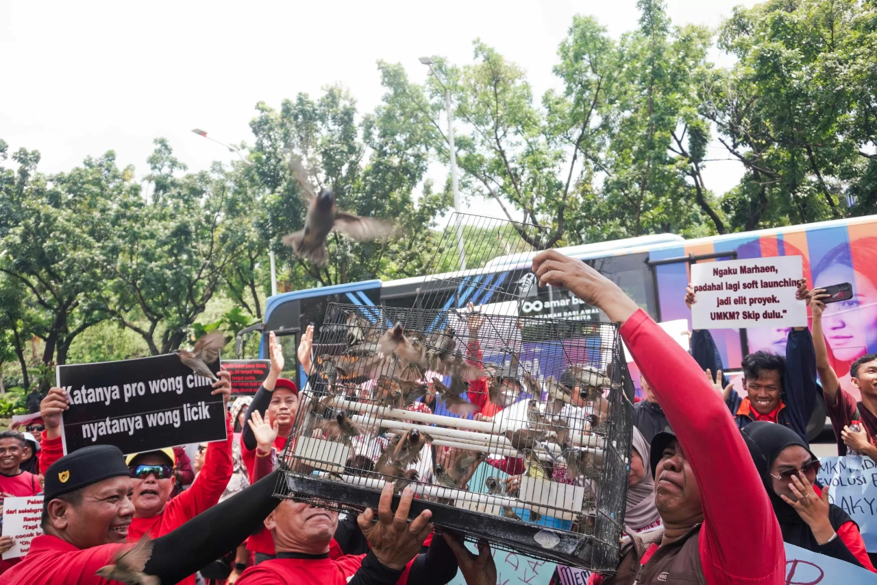 Aksi Tolak Penggusuran...