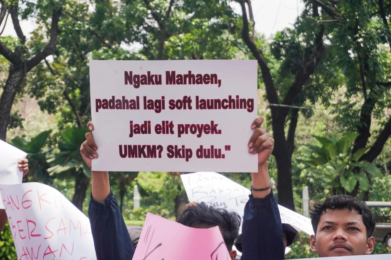 Aksi Tolak Penggusuran...