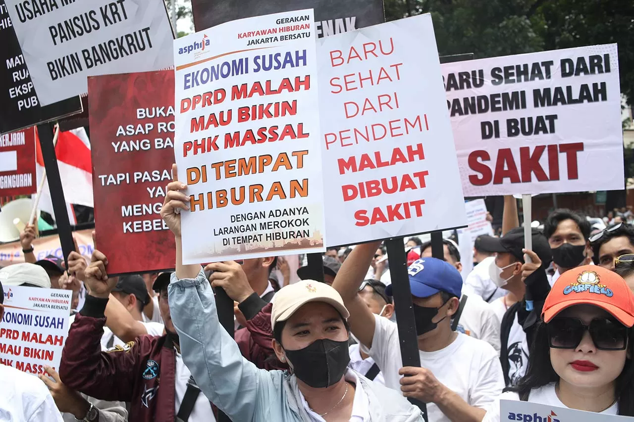 Pekerja Hiburan Demo...