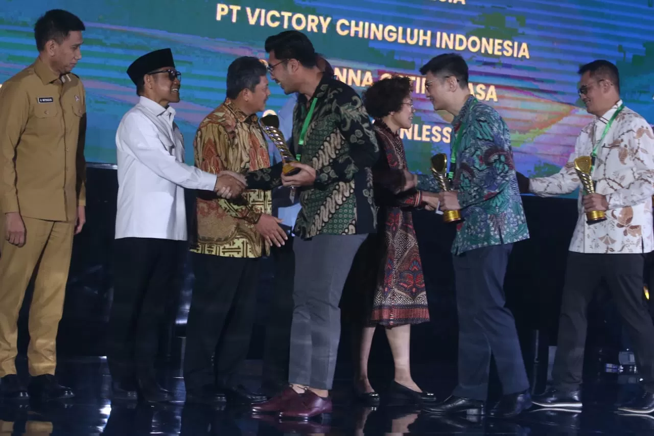 110 Badan Usaha Terima...