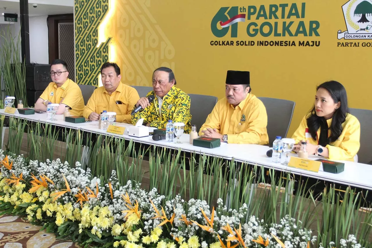 Persiapan Jelang Perayaan...