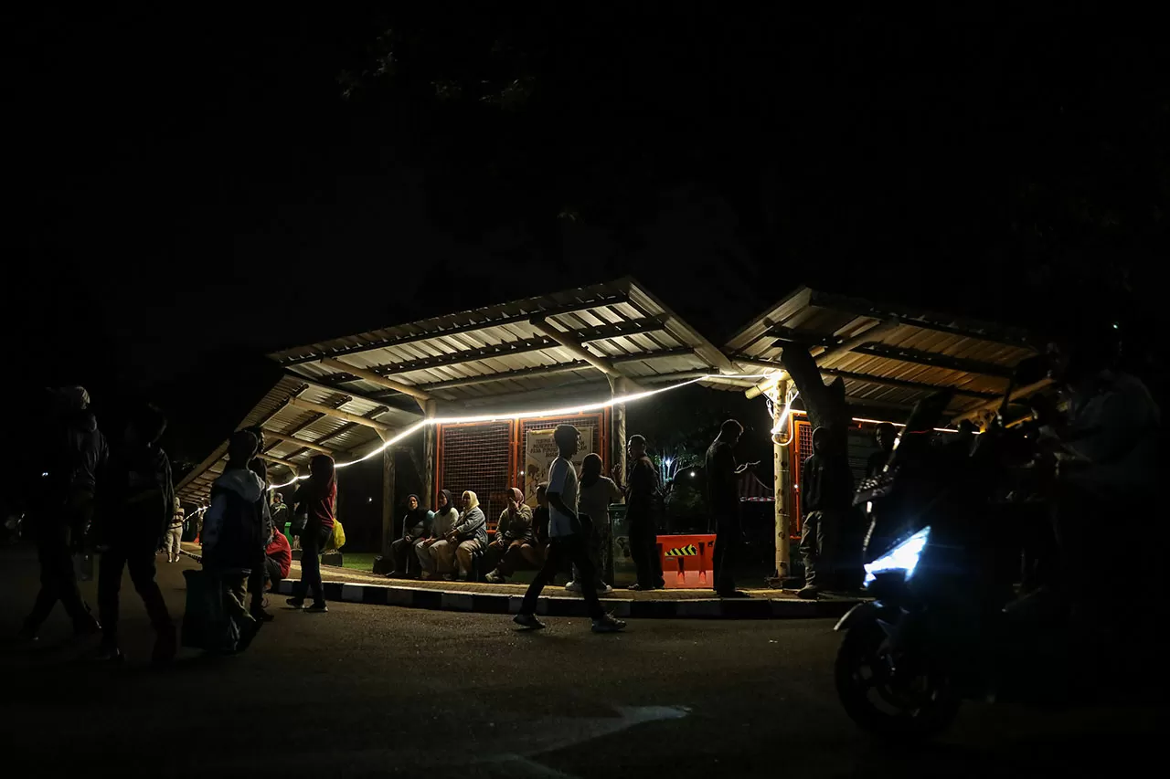 Sensasi Wisata Malam...