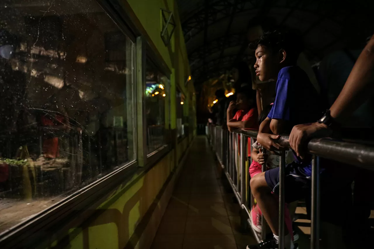 Sensasi Wisata Malam...