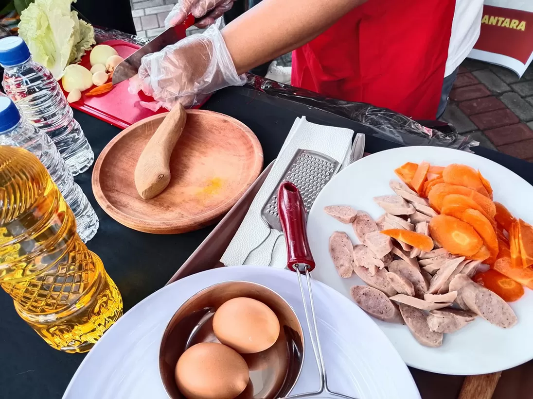 Keseruan Lomba Masak...