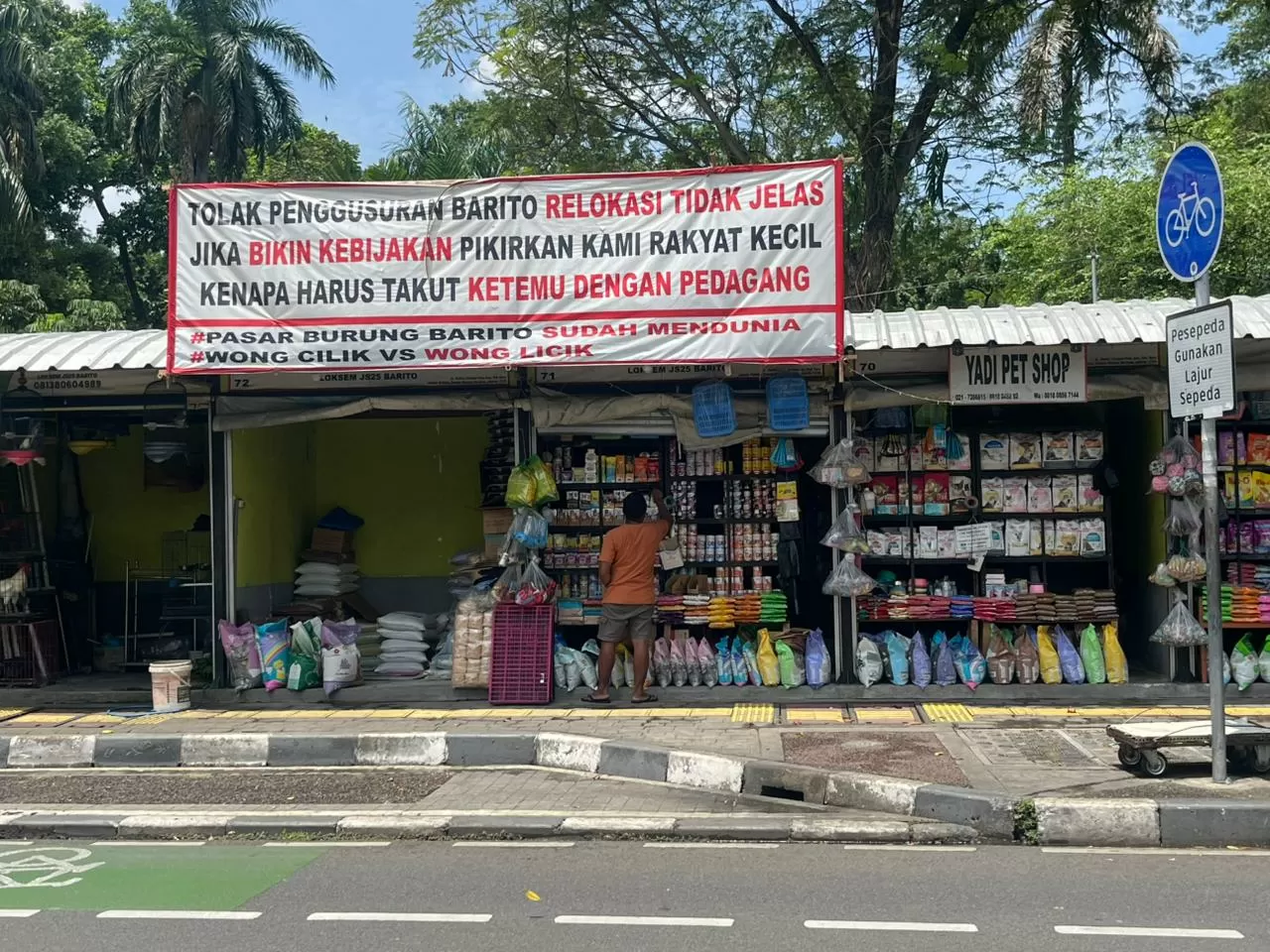 Pedagang Pasar Barito...