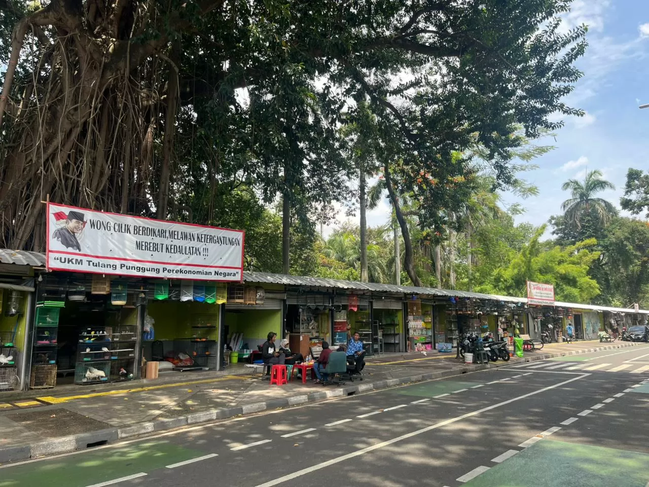 Pedagang Pasar Barito...