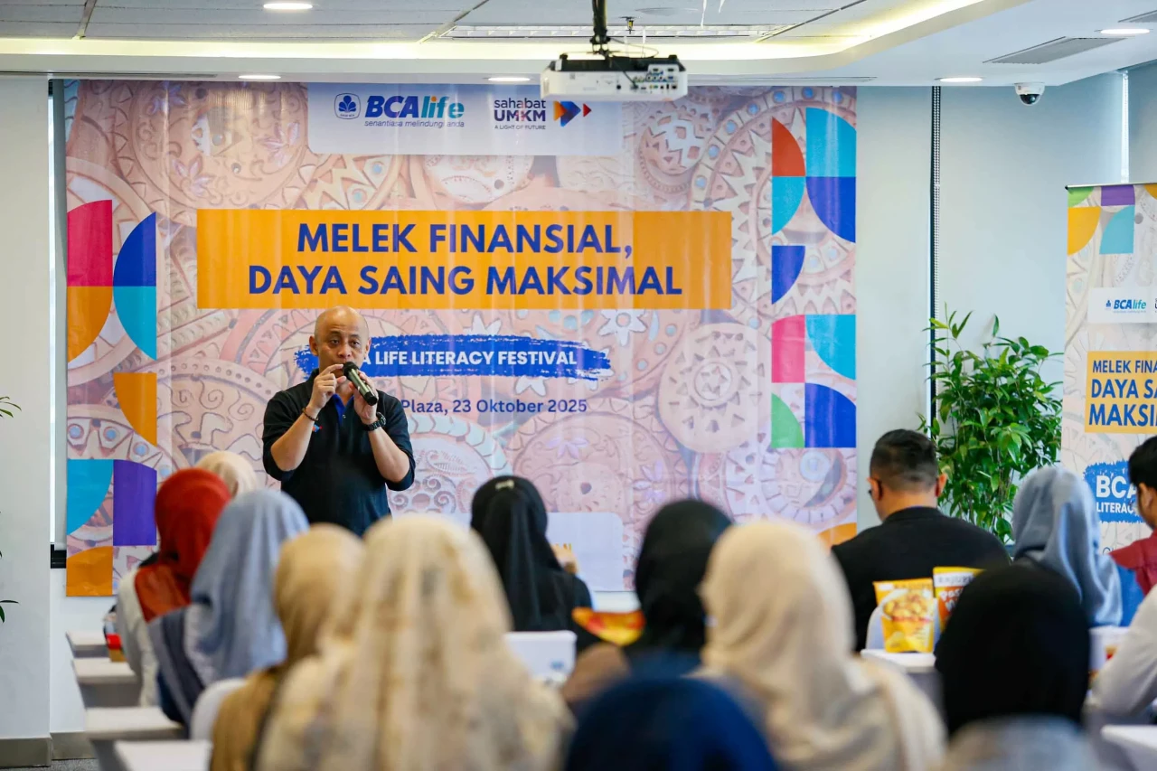 Edukasi Keuangan Dorong...