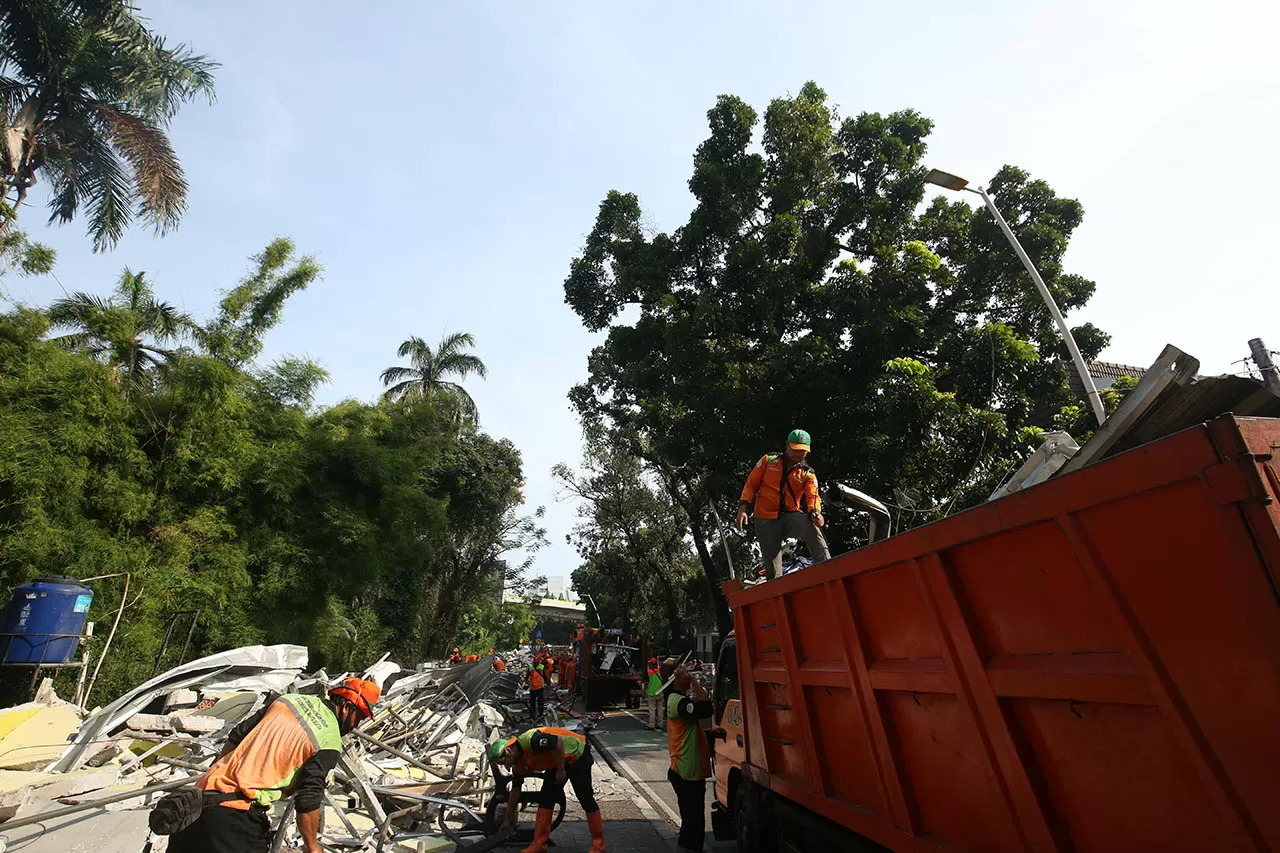 Penertiban Pasar Barito...