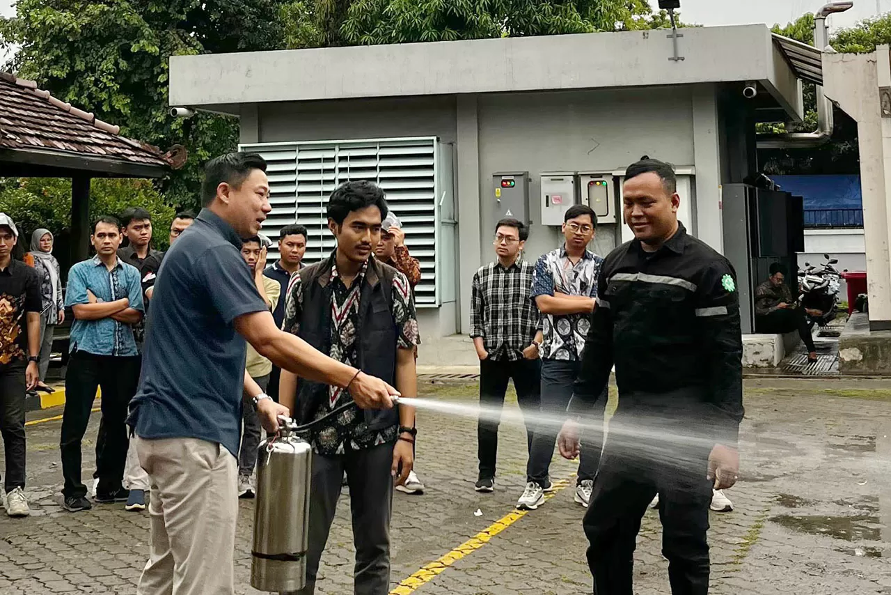 Pelatihan Keselamatan...