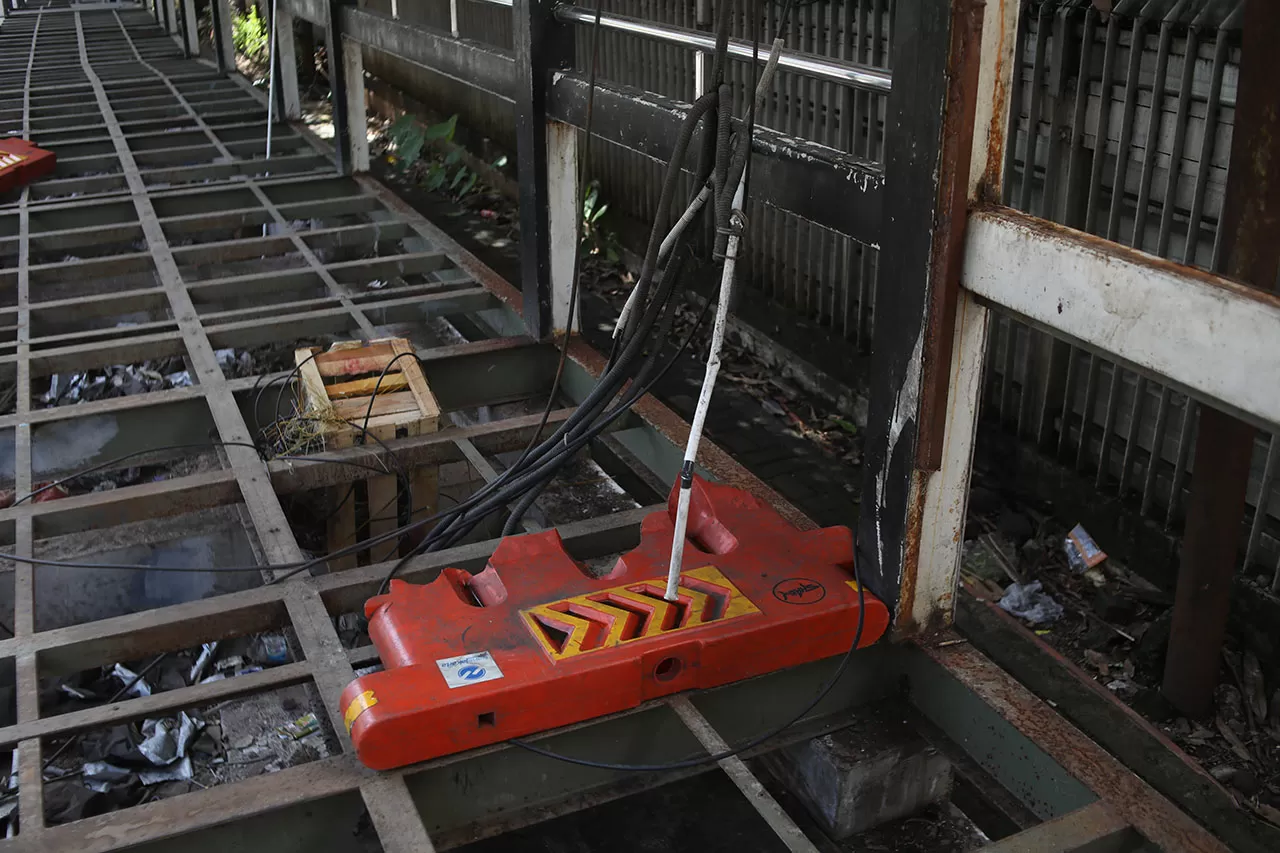 Halte BNN Cawang Transjakarta...