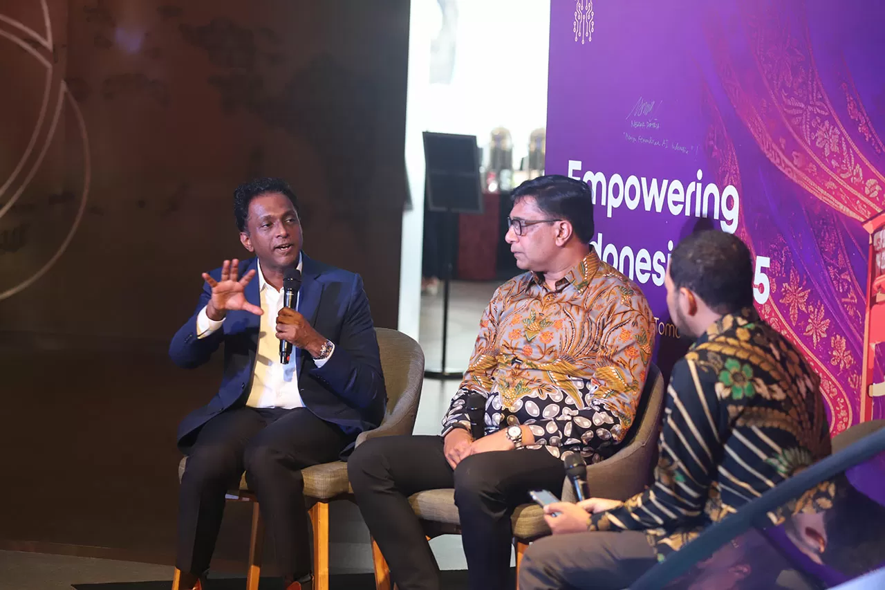 Peluncuran Empowering...