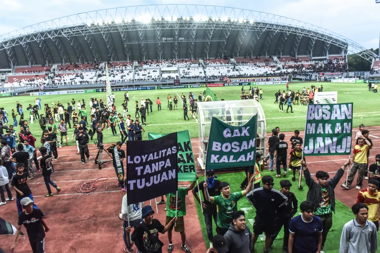 Potret Suporter Sriwijaya...