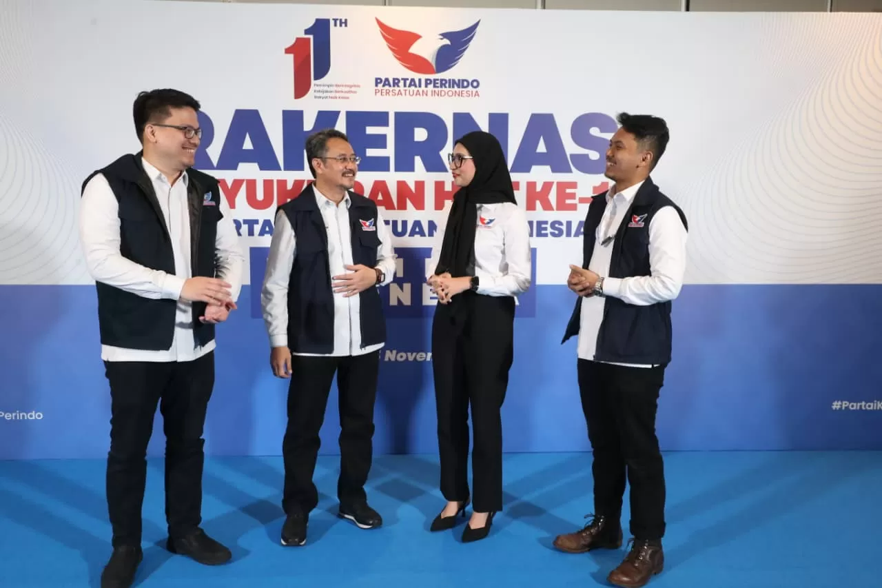 Partai Perindo Gelar...