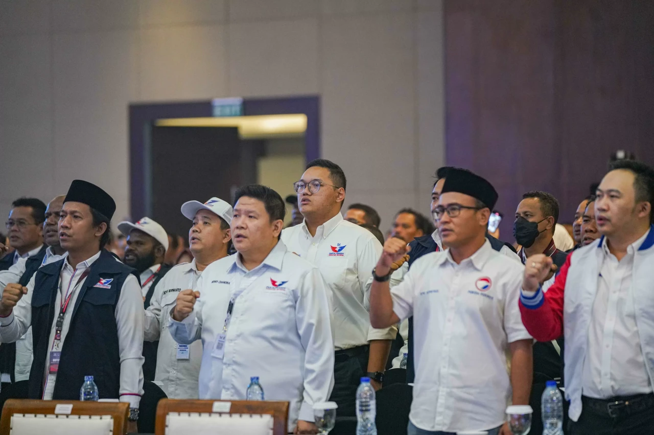Menteri Agama Hadiri...