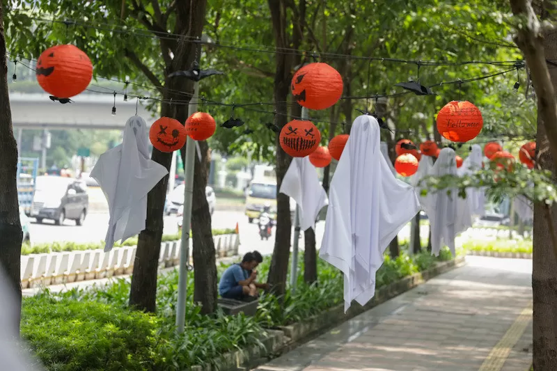 Ornamen Halloween Hiasi...