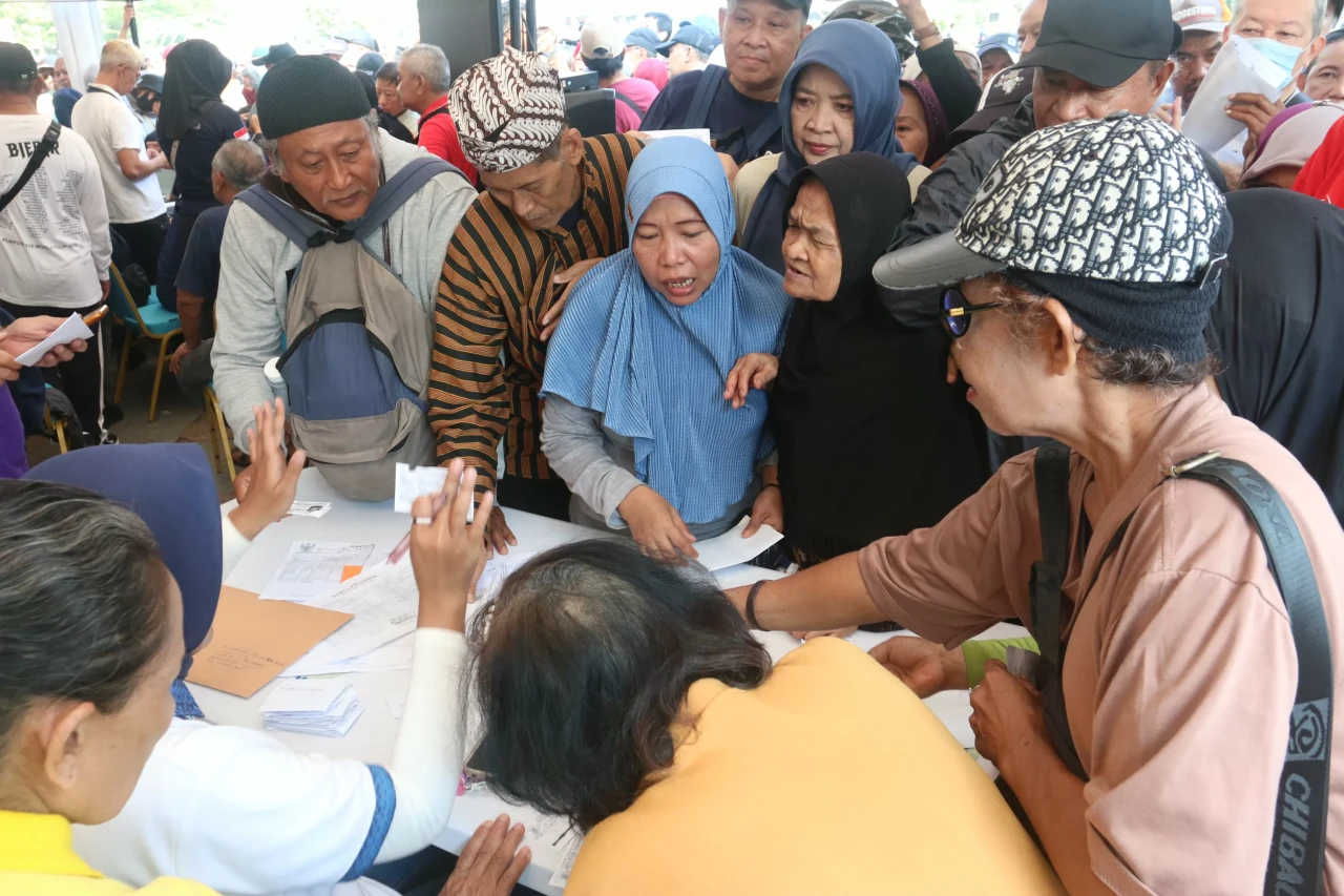 Lansia Antre Panjang...