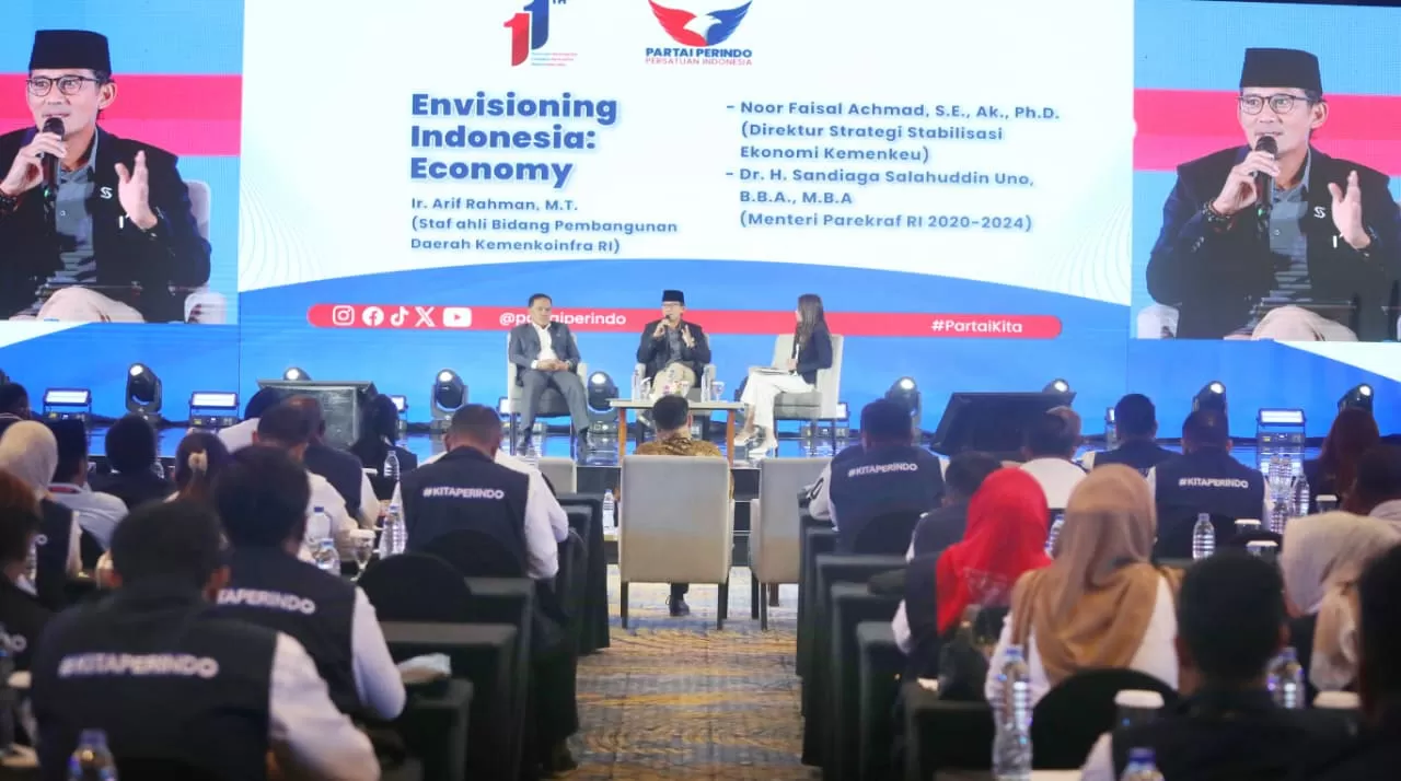 Sandiaga Uno Jadi Pembicara...