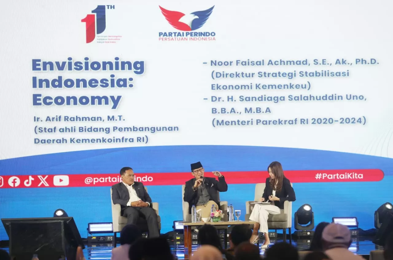 Sandiaga Uno Jadi Pembicara...