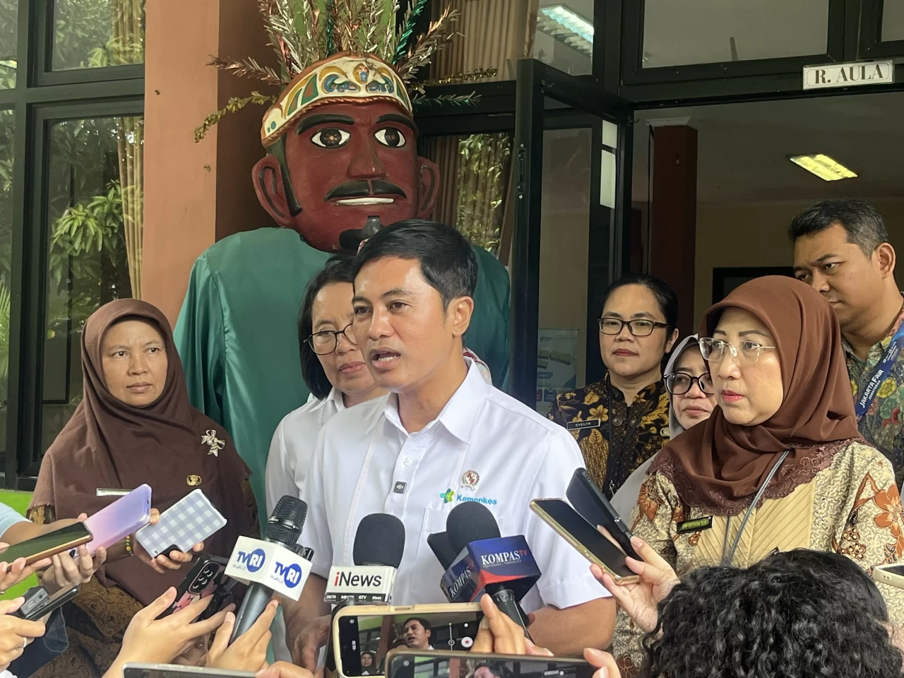 Lansia Antusias Ikuti...