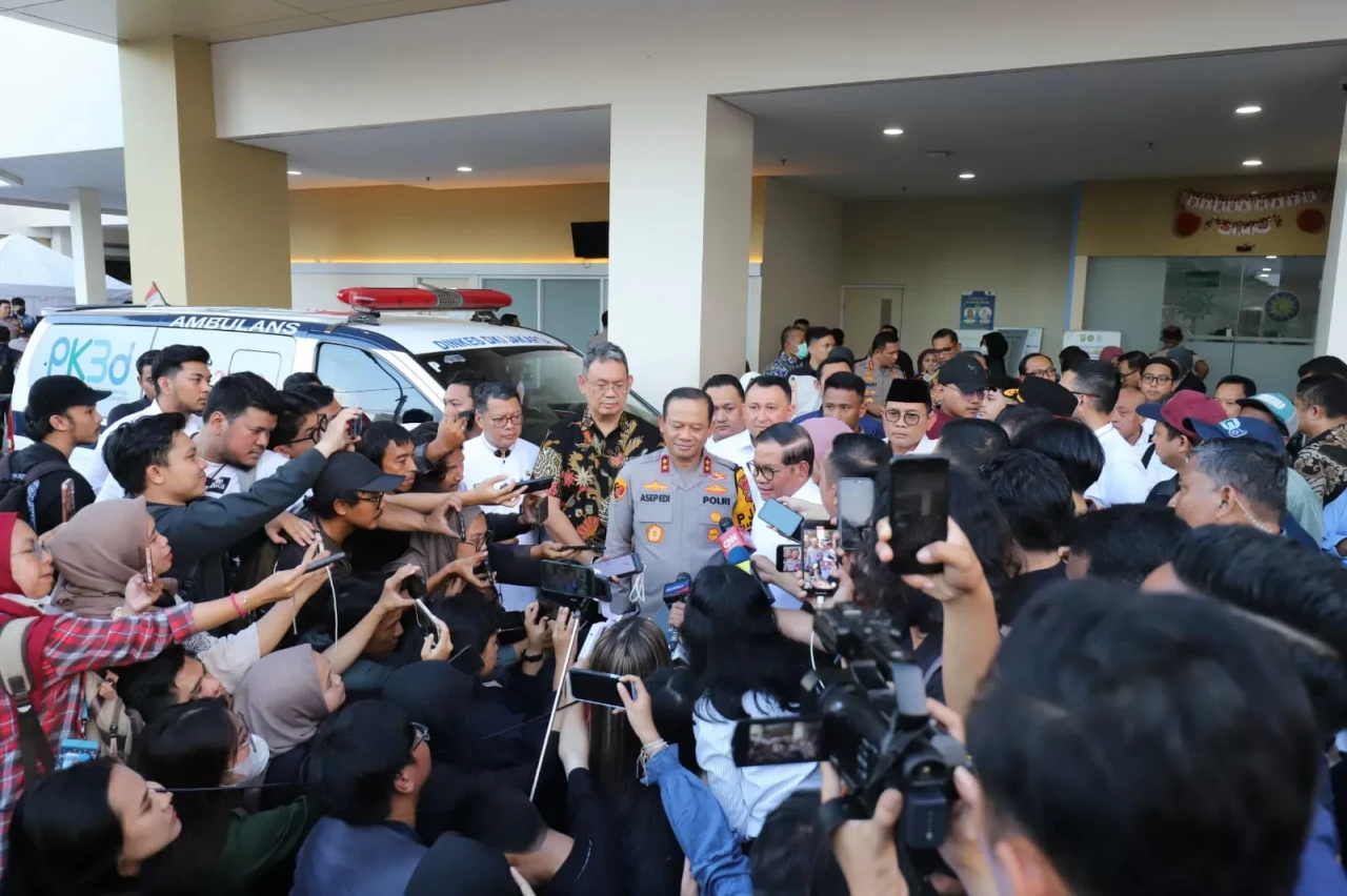 Pramono Anung Besuk...